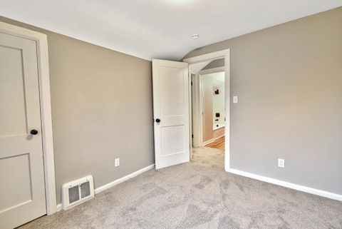 Tiny photo for 345 E Goulson Avenue, Hazel Park City, MI 48030 (MLS # 65025013340)