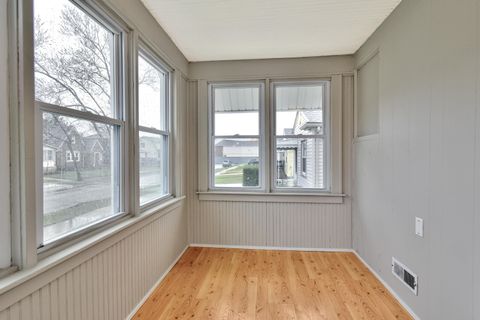 Tiny photo for 345 E Goulson Avenue, Hazel Park City, MI 48030 (MLS # 65025013340)