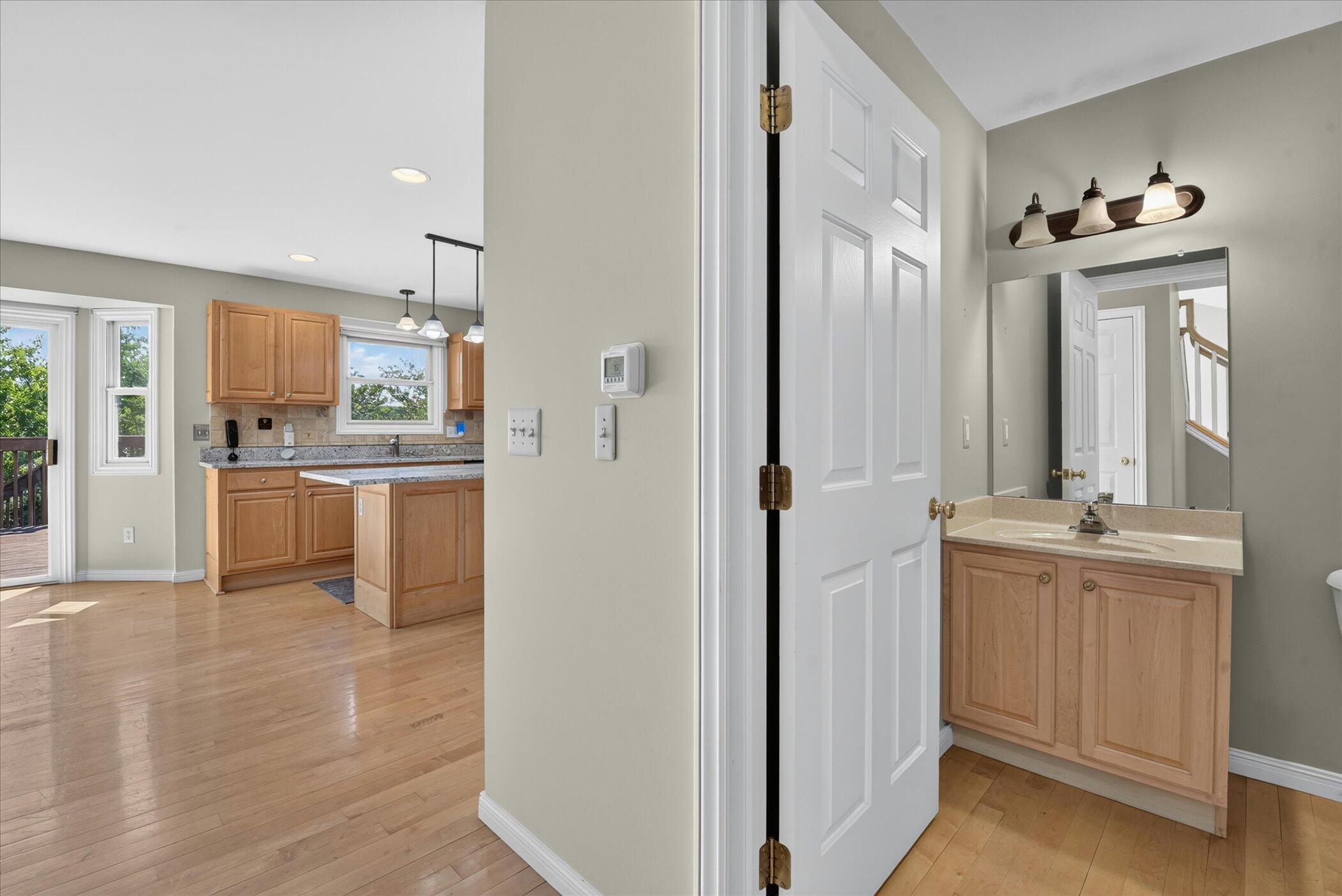 1041 Bicentennial Parkway
