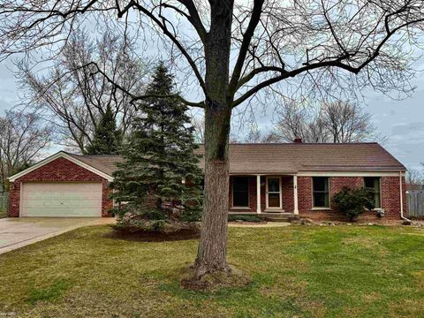 21145 Hale Street Clinton Charter Township MI 48036