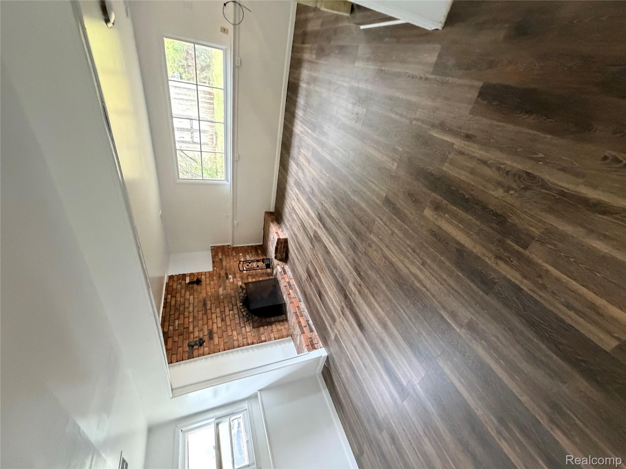 3709 Evergreen Parkway