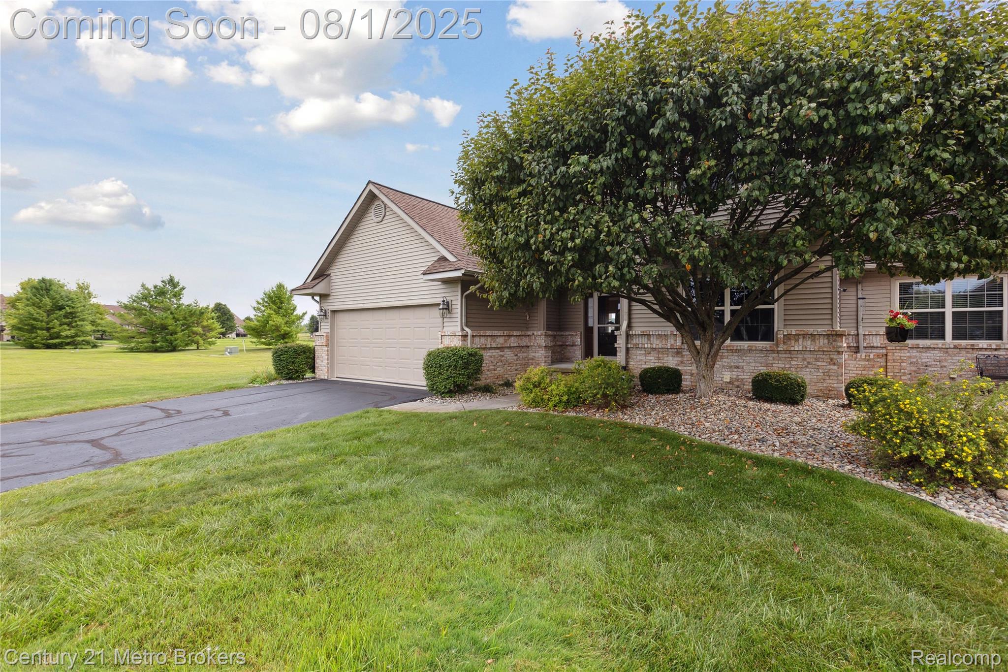 2318 Crossings Circle