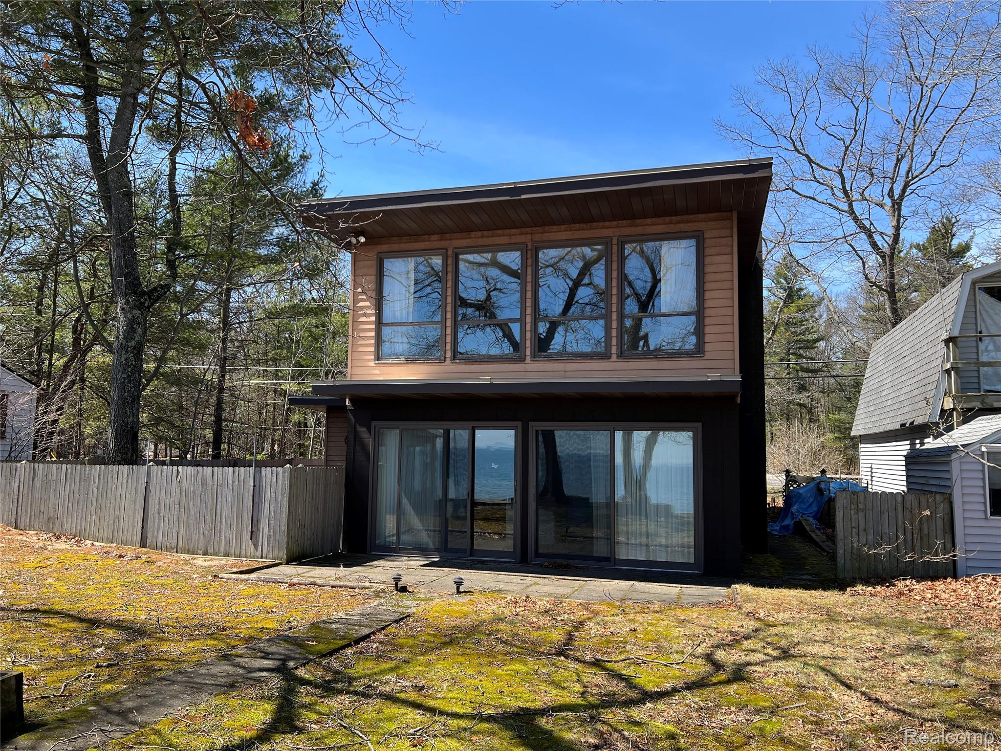 2706 N Us Highway 23