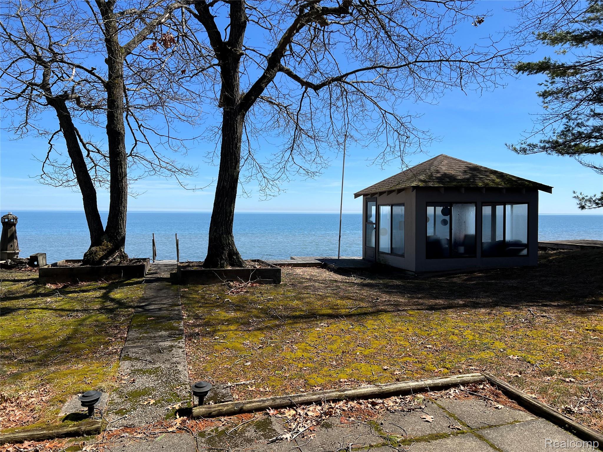 2706 N Us Highway 23