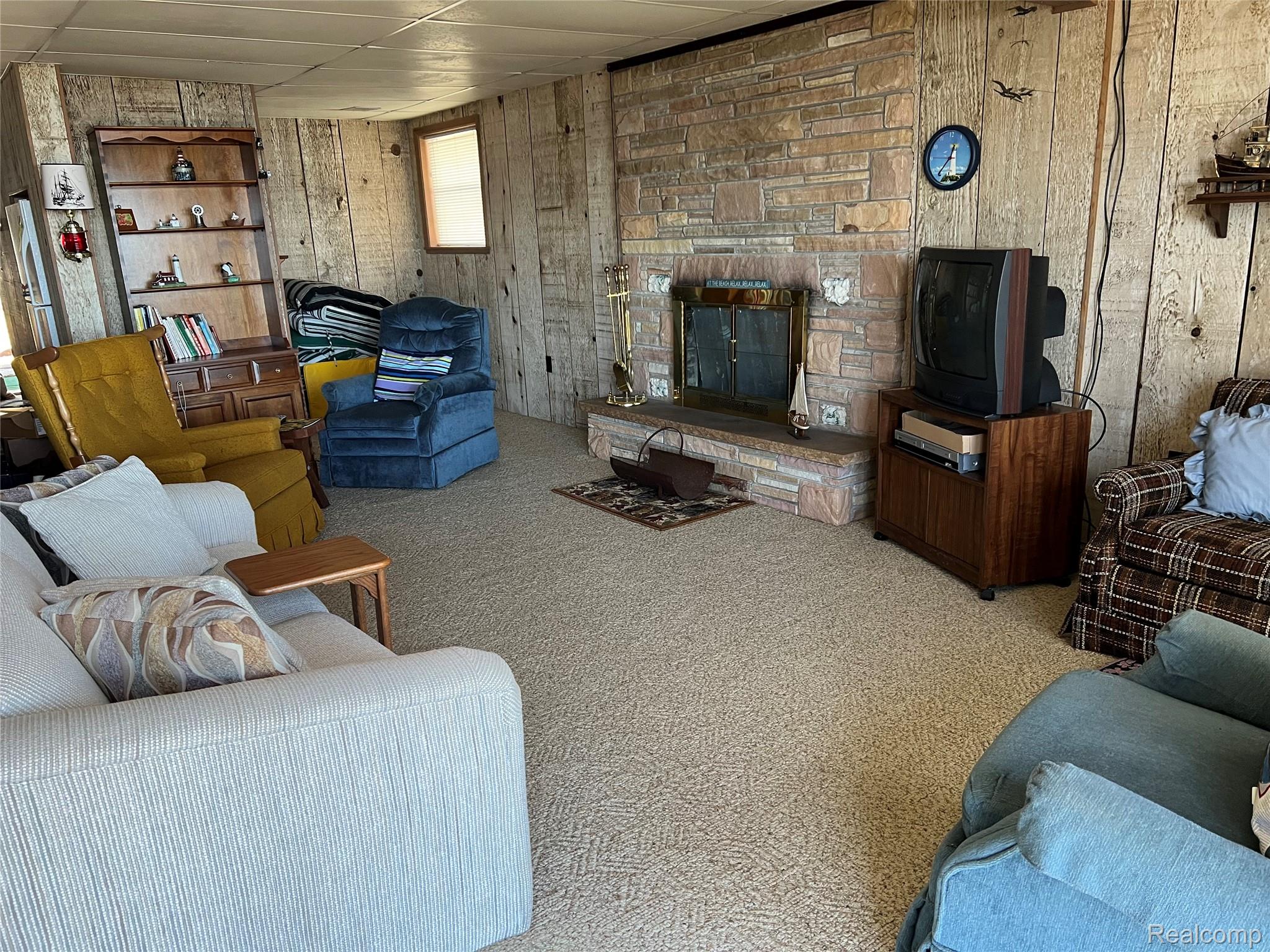 2706 N Us Highway 23