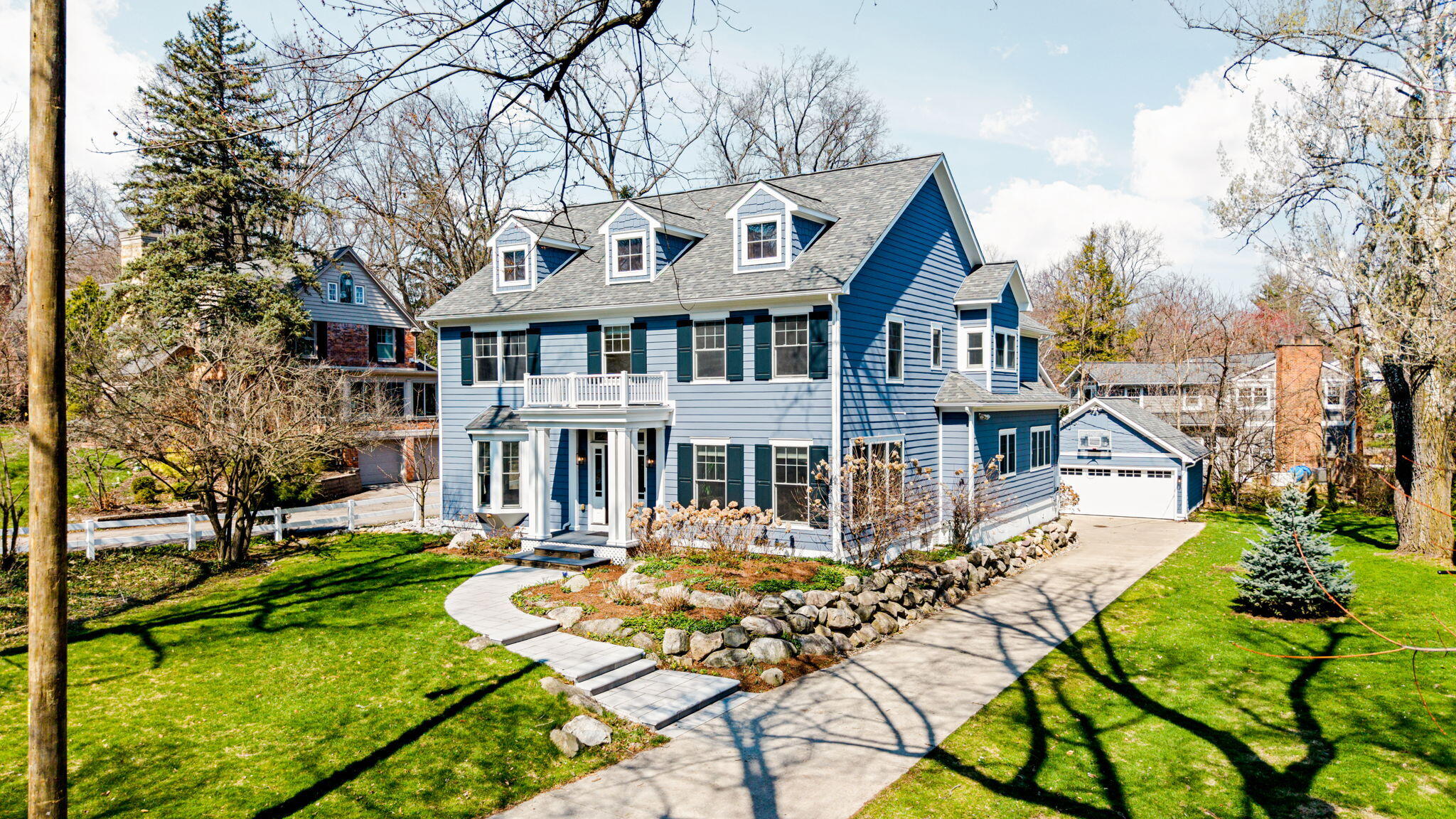 2125 Devonshire Road