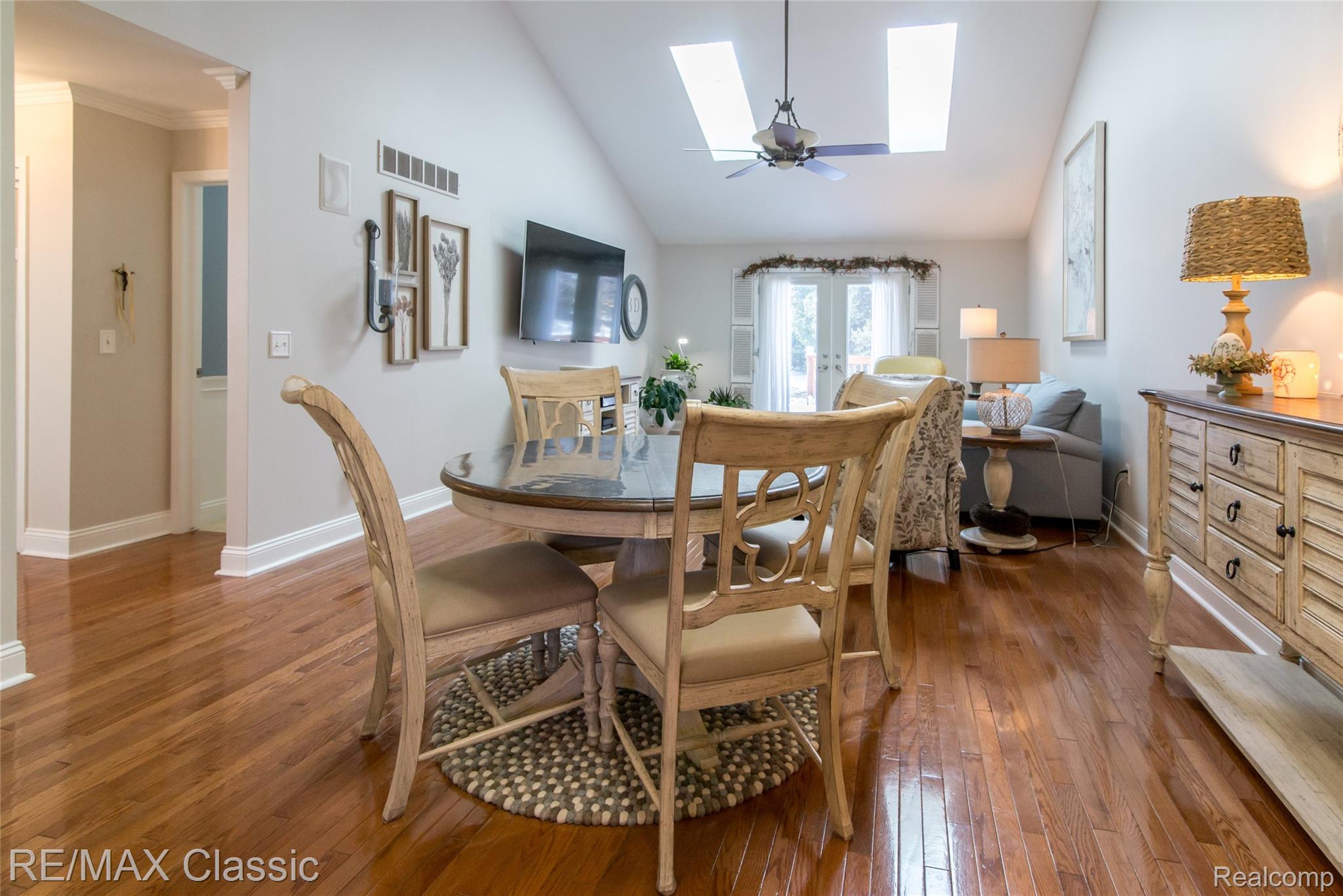 4655 Summer Ridge Drive 17