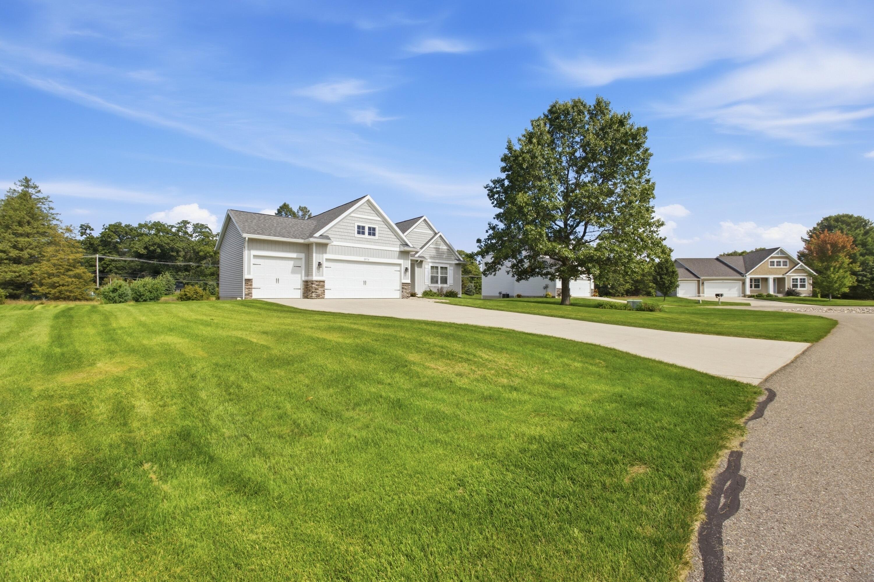 2076 Poplar Court