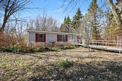 2738 64th Street Saugatuck Township MI 49408