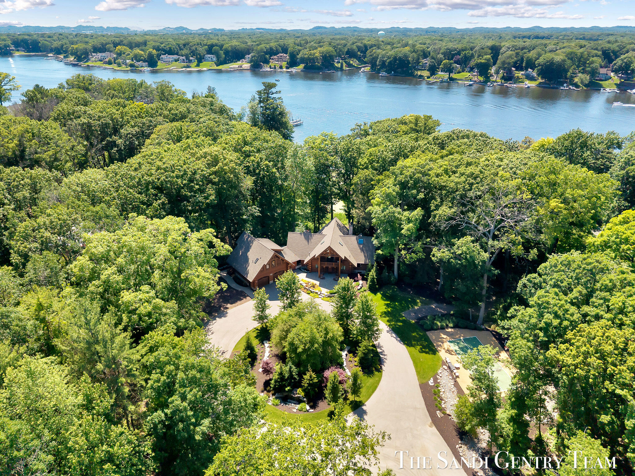 18131 N Fruitport Road