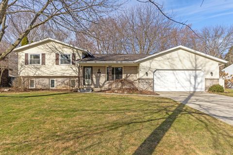 1335 Sierra Avenue NW Walker City MI 49534