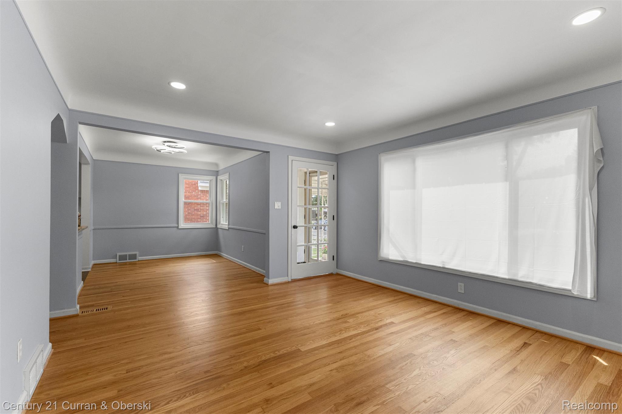 8276 Riverview Street