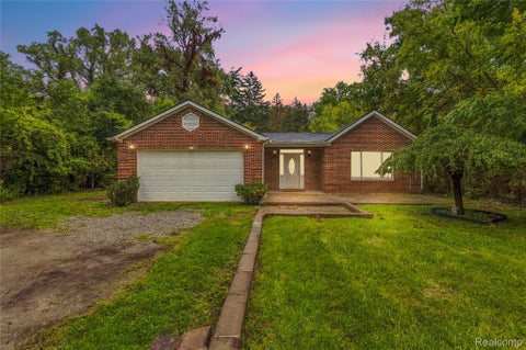Photo for 25348 Orchard Lake Road