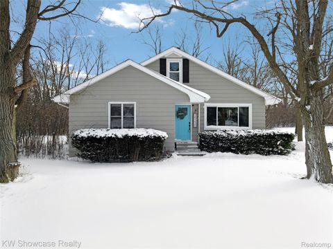 29230 Greening Street Farmington Hills City MI 48334