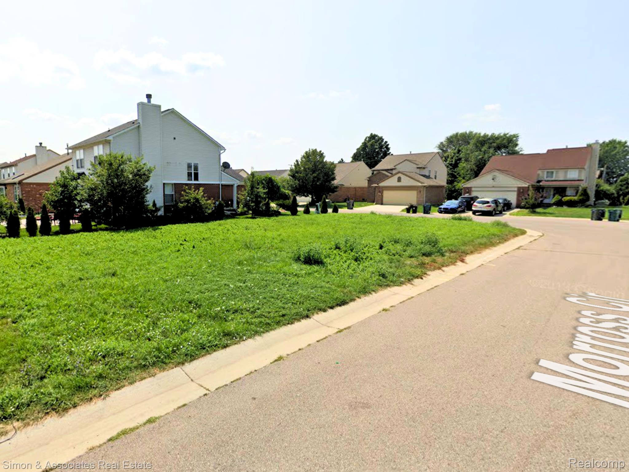 52 MORROSS Circle