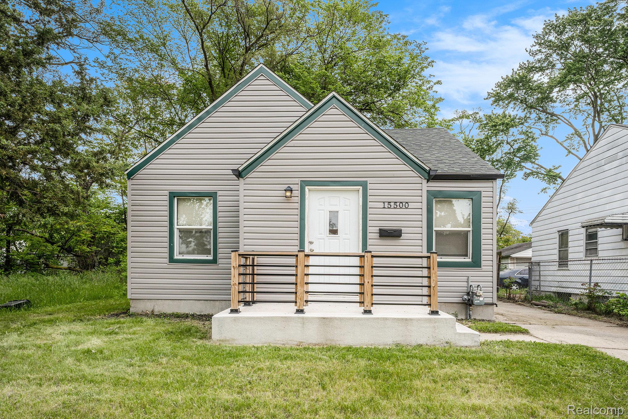 Detroit City, Michigan 48227, United States, 2 Bedrooms Bedrooms, ,1 BathroomBathrooms,Residential,Pending,141553