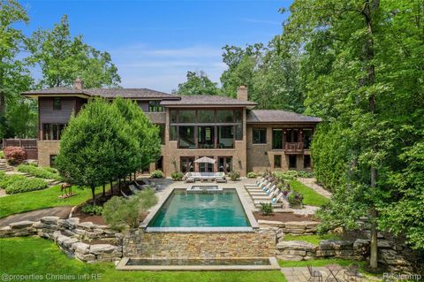 803 Canterbury Crescent Bloomfield Hills City MI 48304