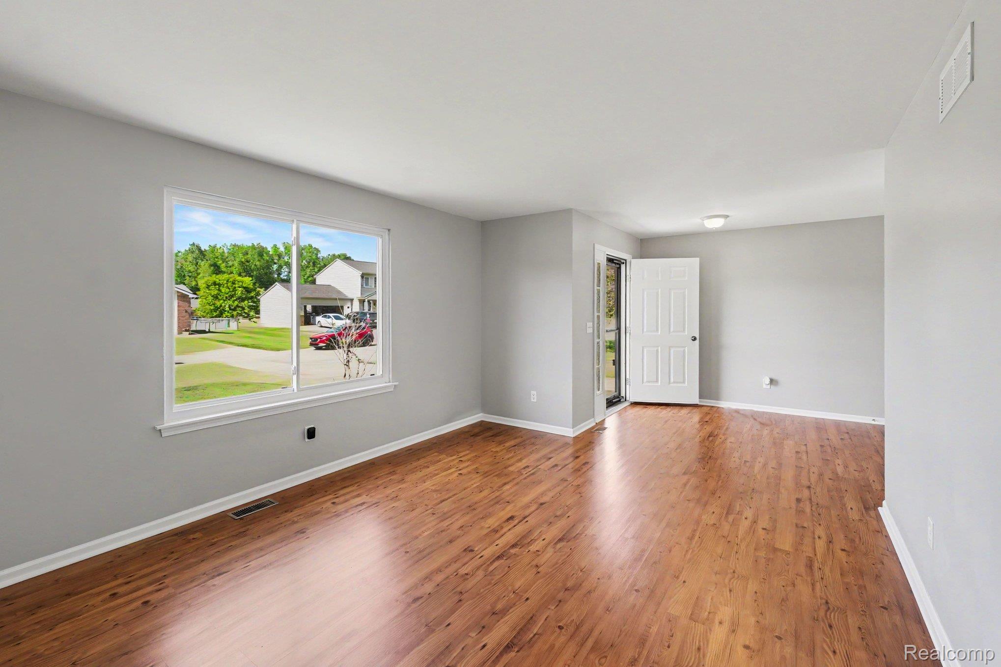 9312 Sandy Hollow Lane