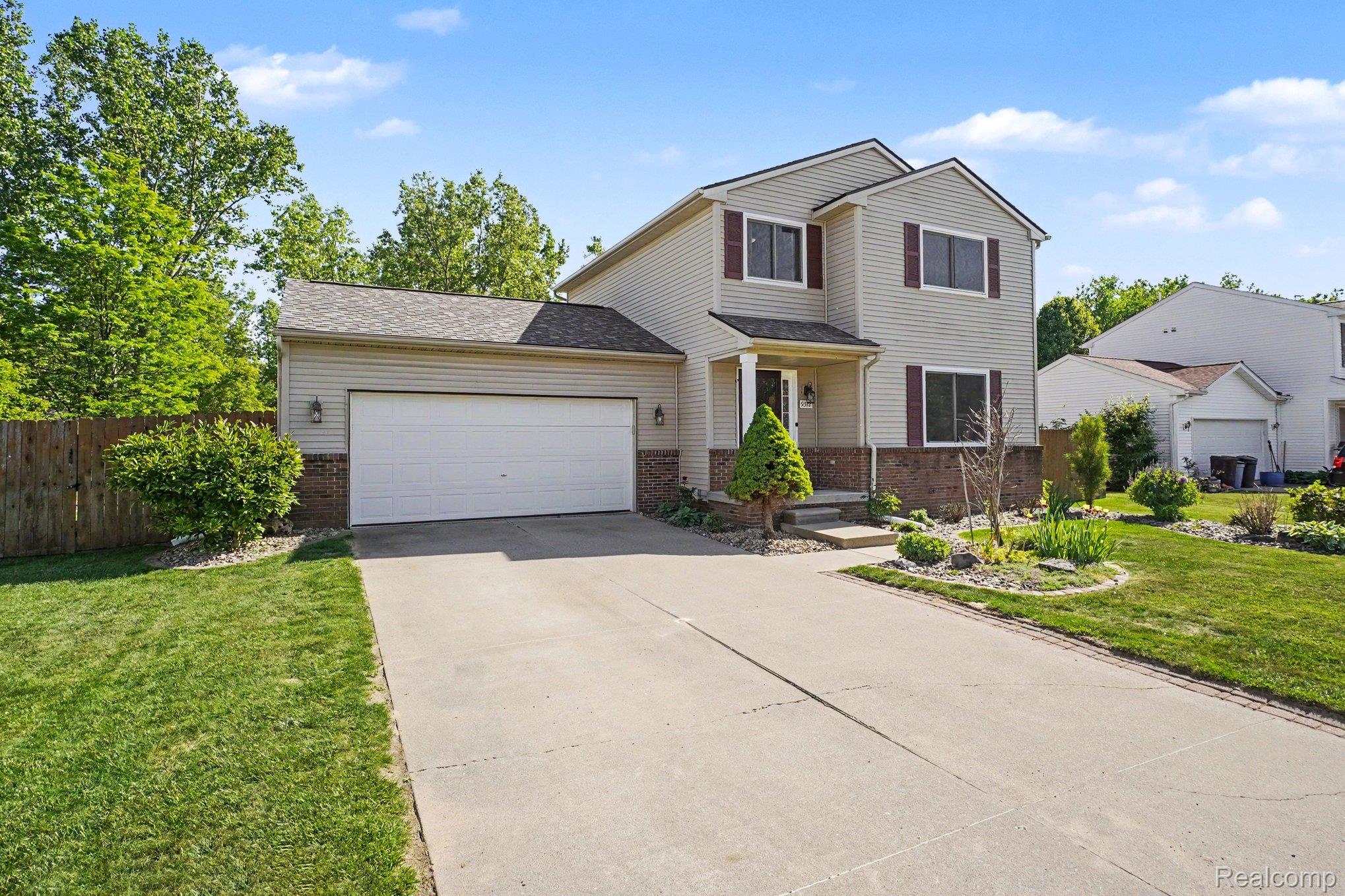 9312 Sandy Hollow Lane