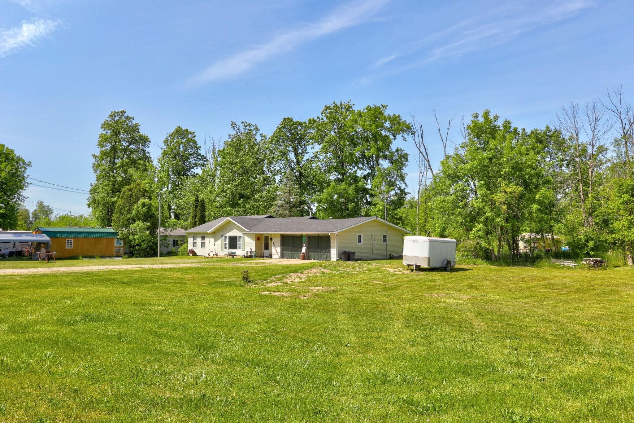 2080 S Sheridan Road