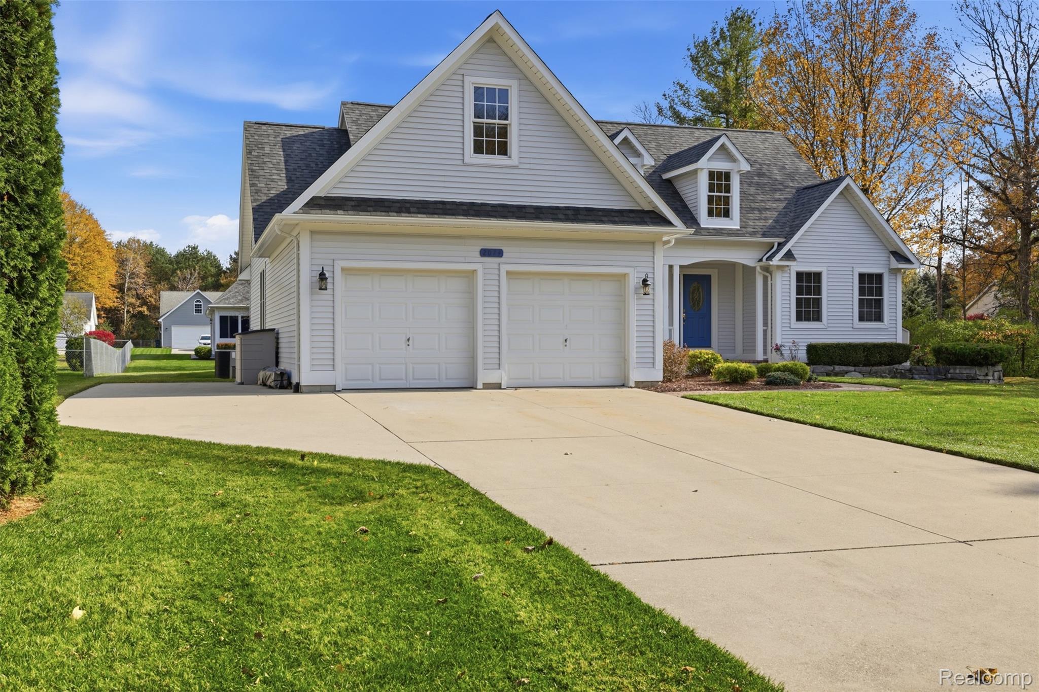 2074 Edward Ln. W. Lane