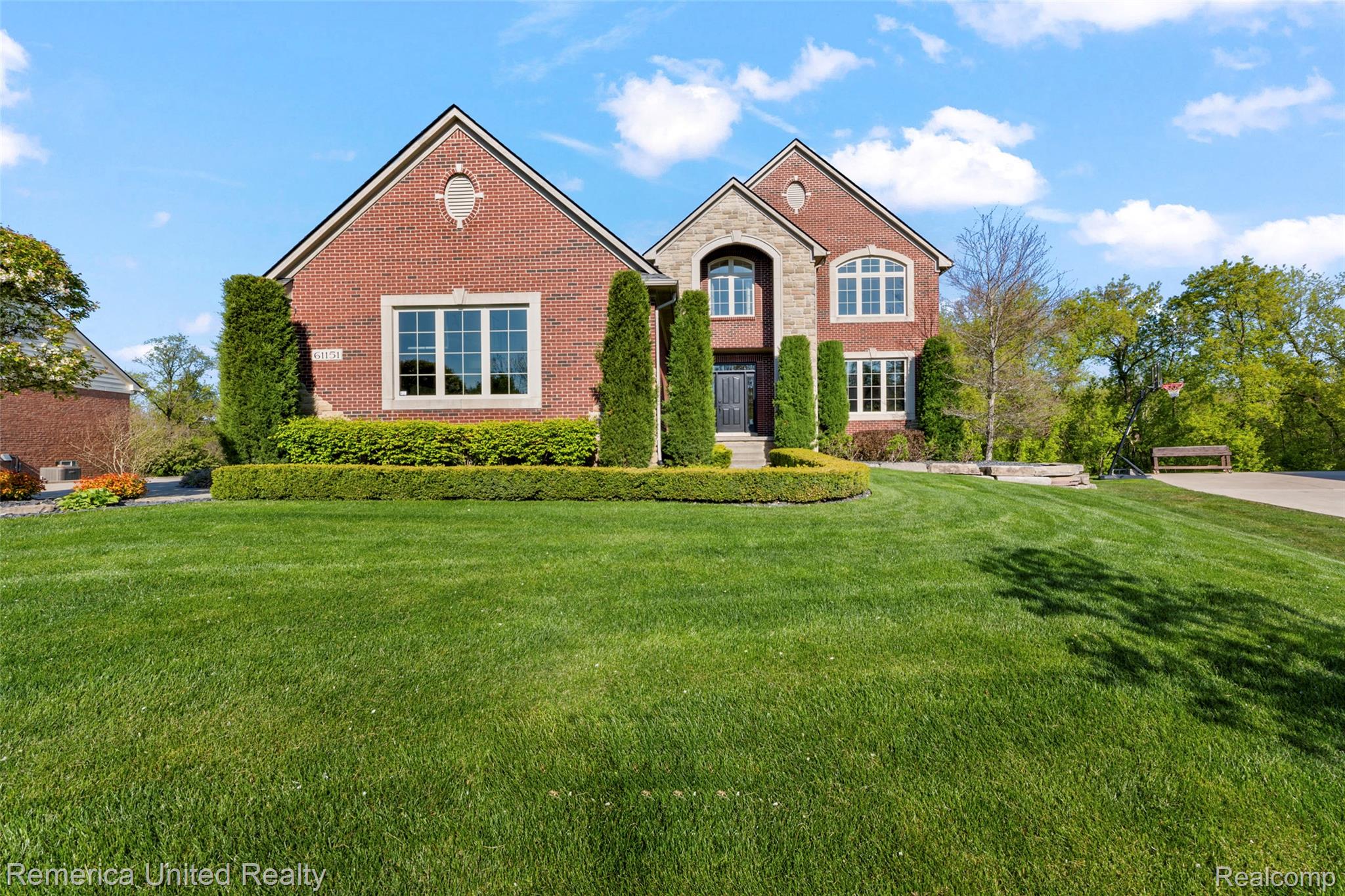 61151 Palomino Court