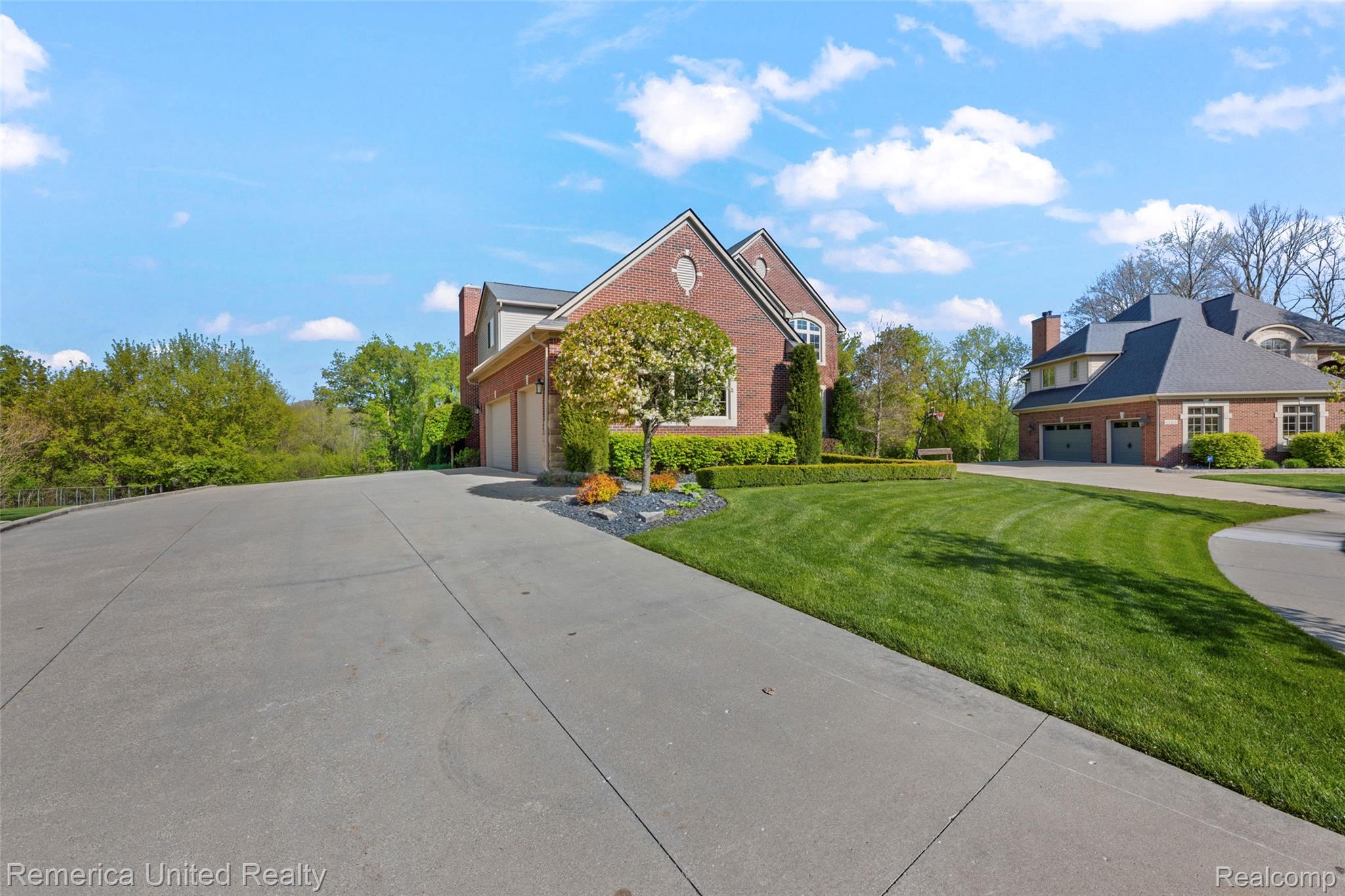 61151 Palomino Court