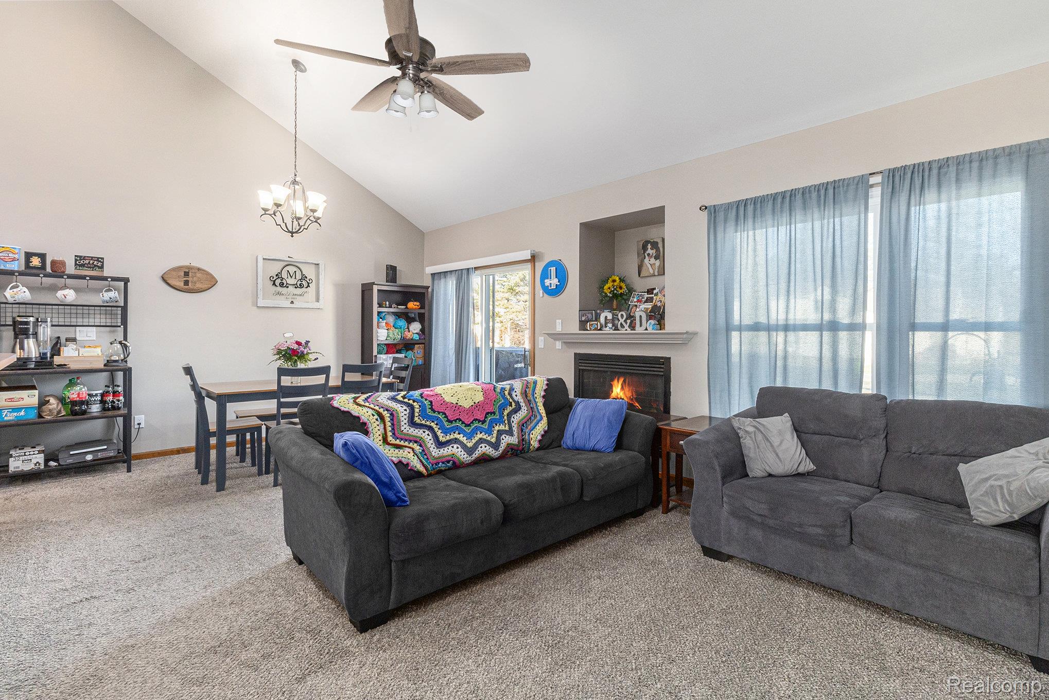 206 Meadow Pointe Drive