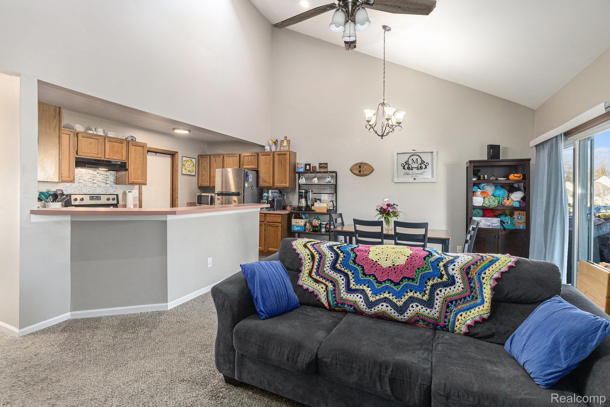 206 Meadow Pointe Drive