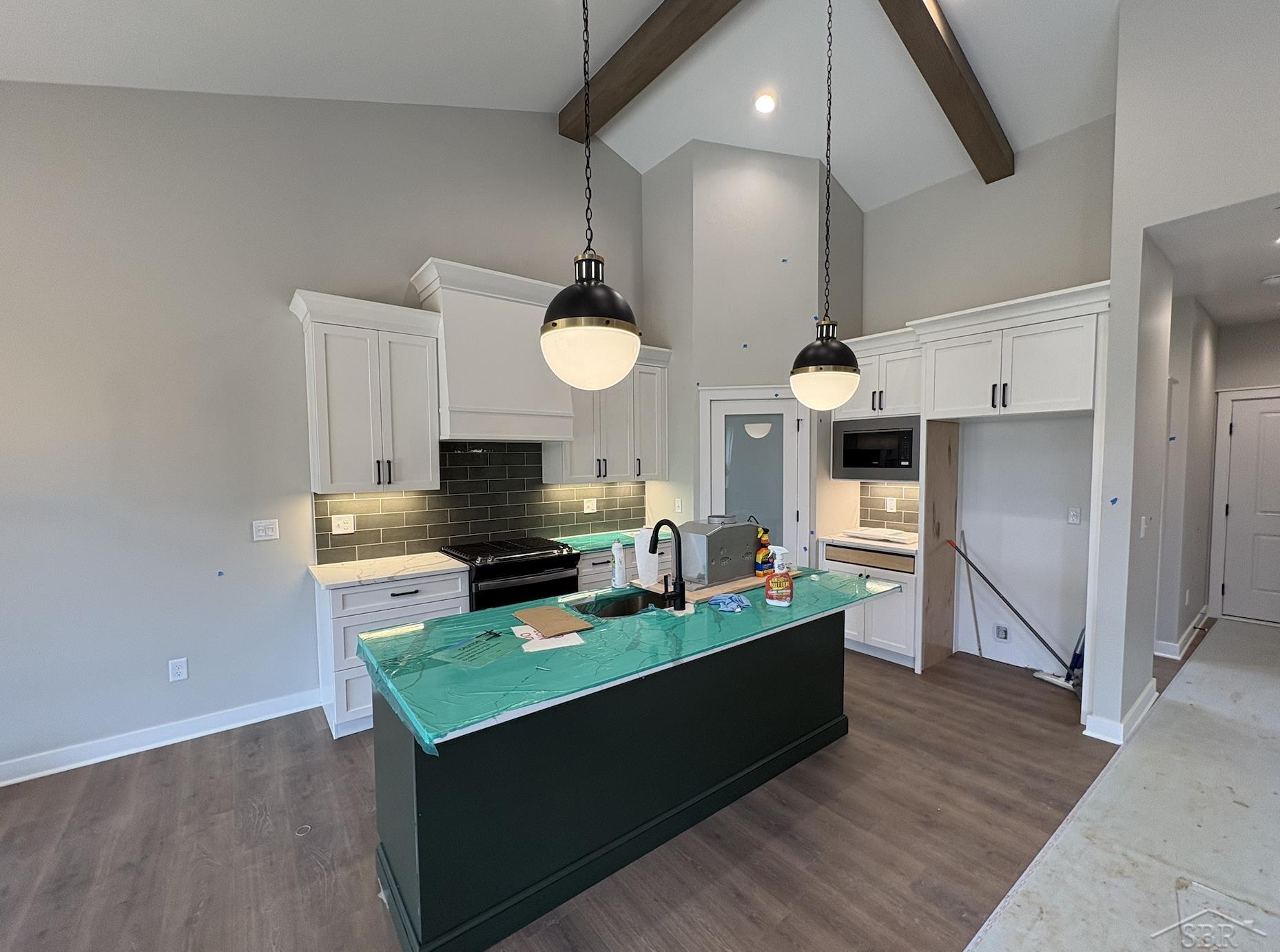192 Queens Creek Drive