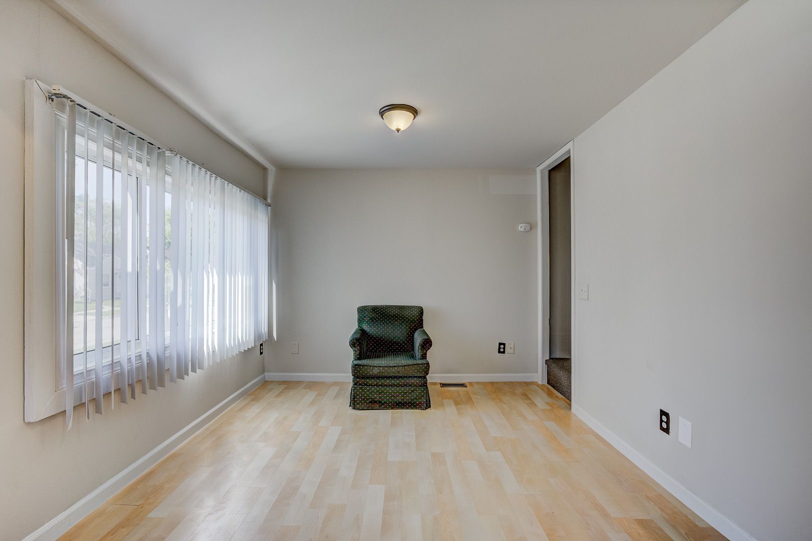 30 W KALAMA Avenue