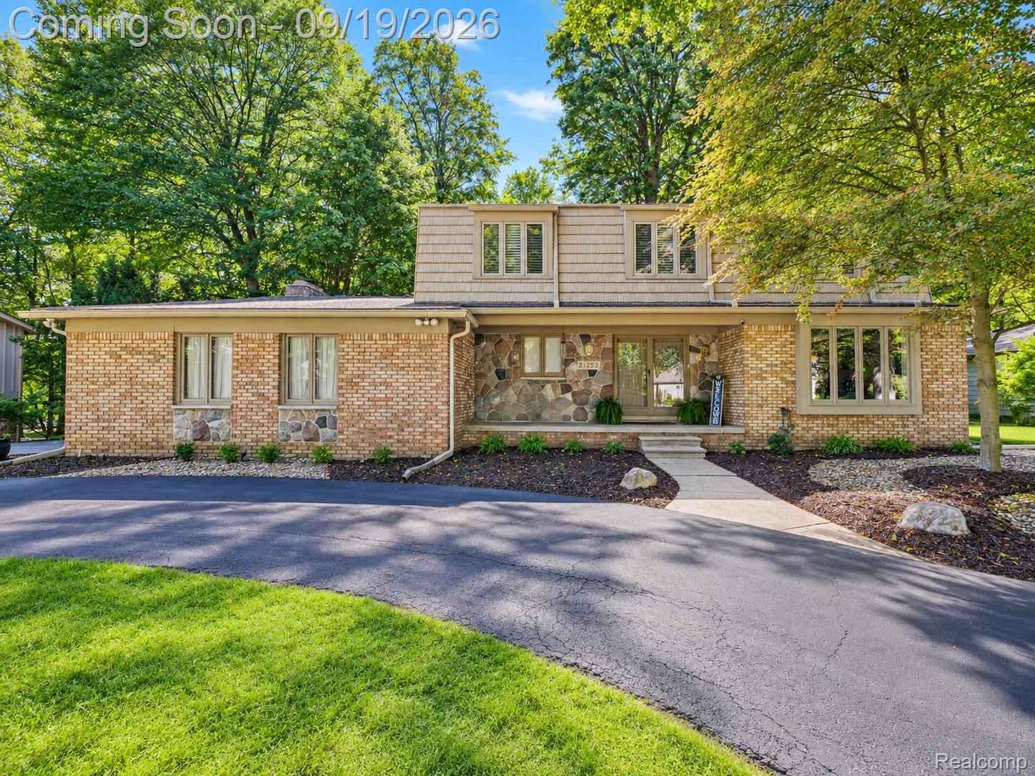 21253 Woodhill Drive