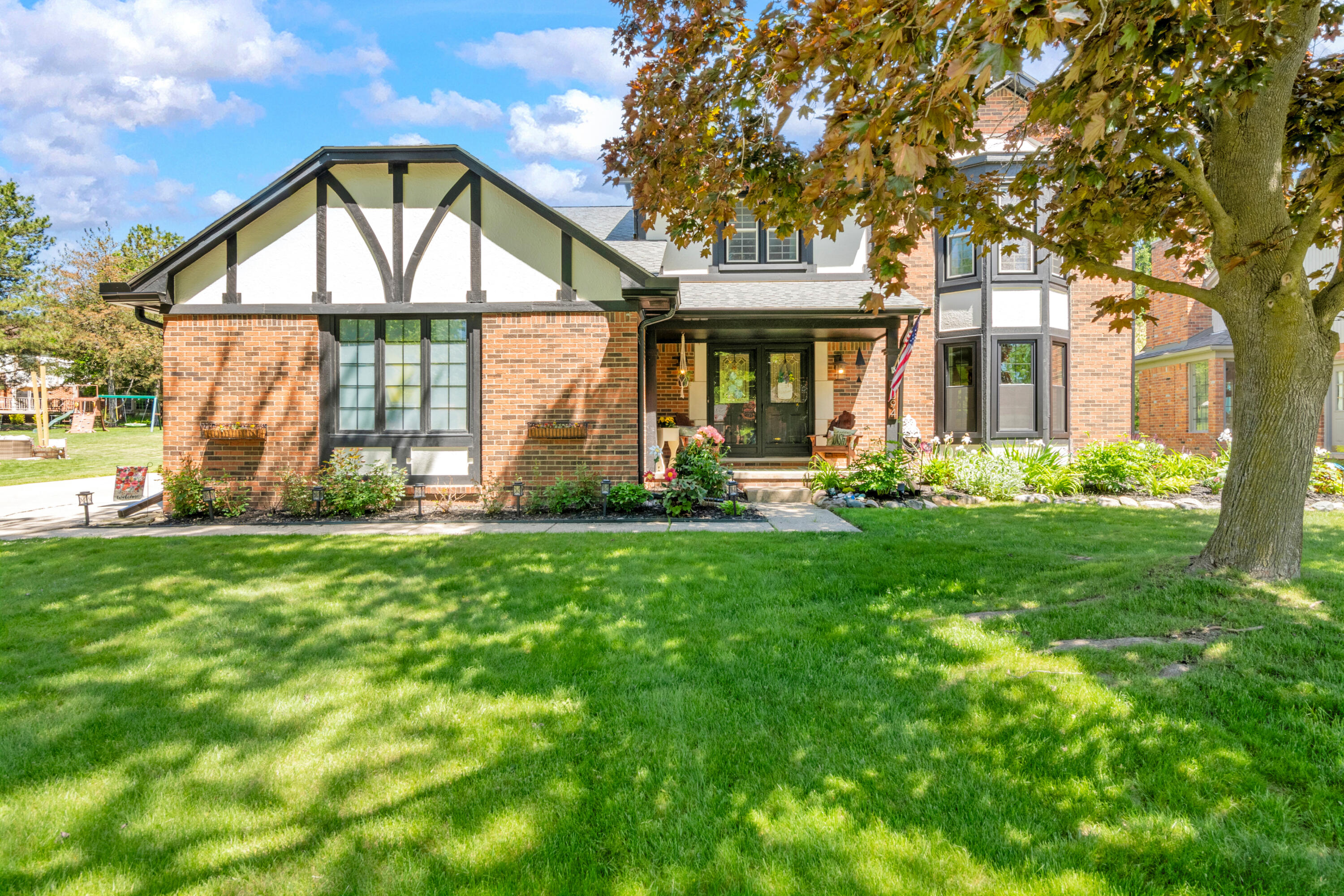 3394 Edmunton Drive