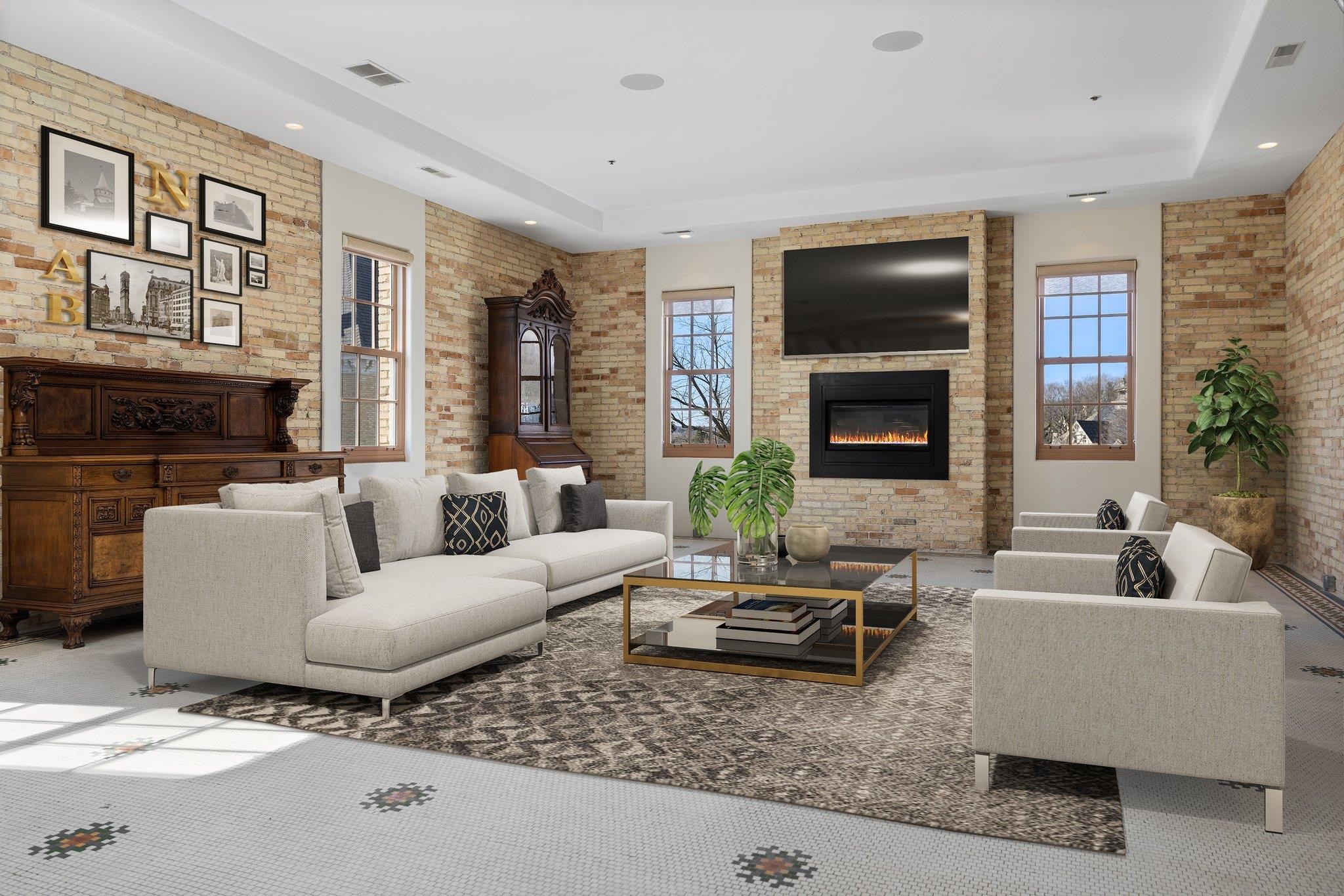 800-319 Cottageview Drive