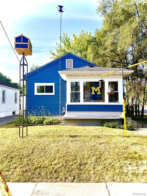 Photo of 3521 Clairmont Street, Flint City, MI 48503 (MLS # 20261057649)