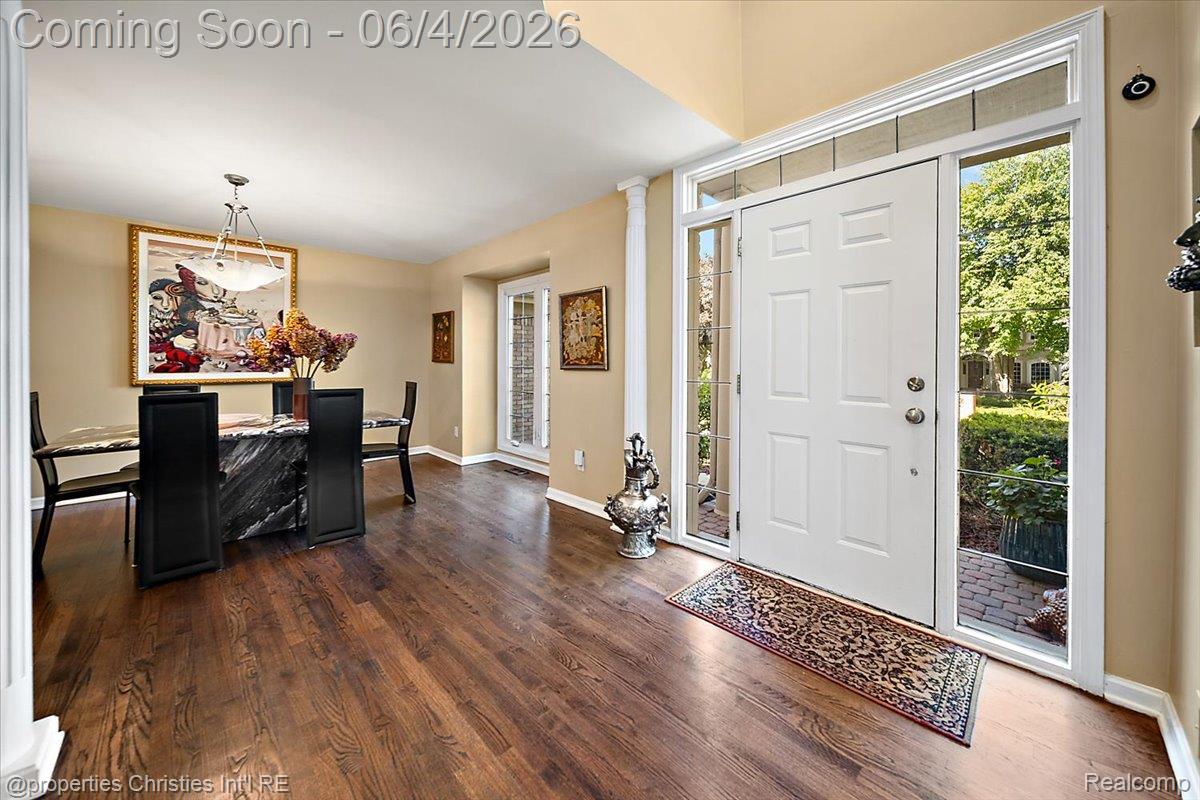 2685 Elizabeth Lane