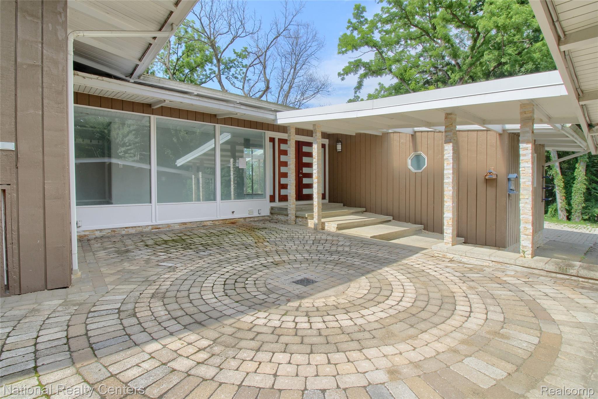 341 Corrie Road