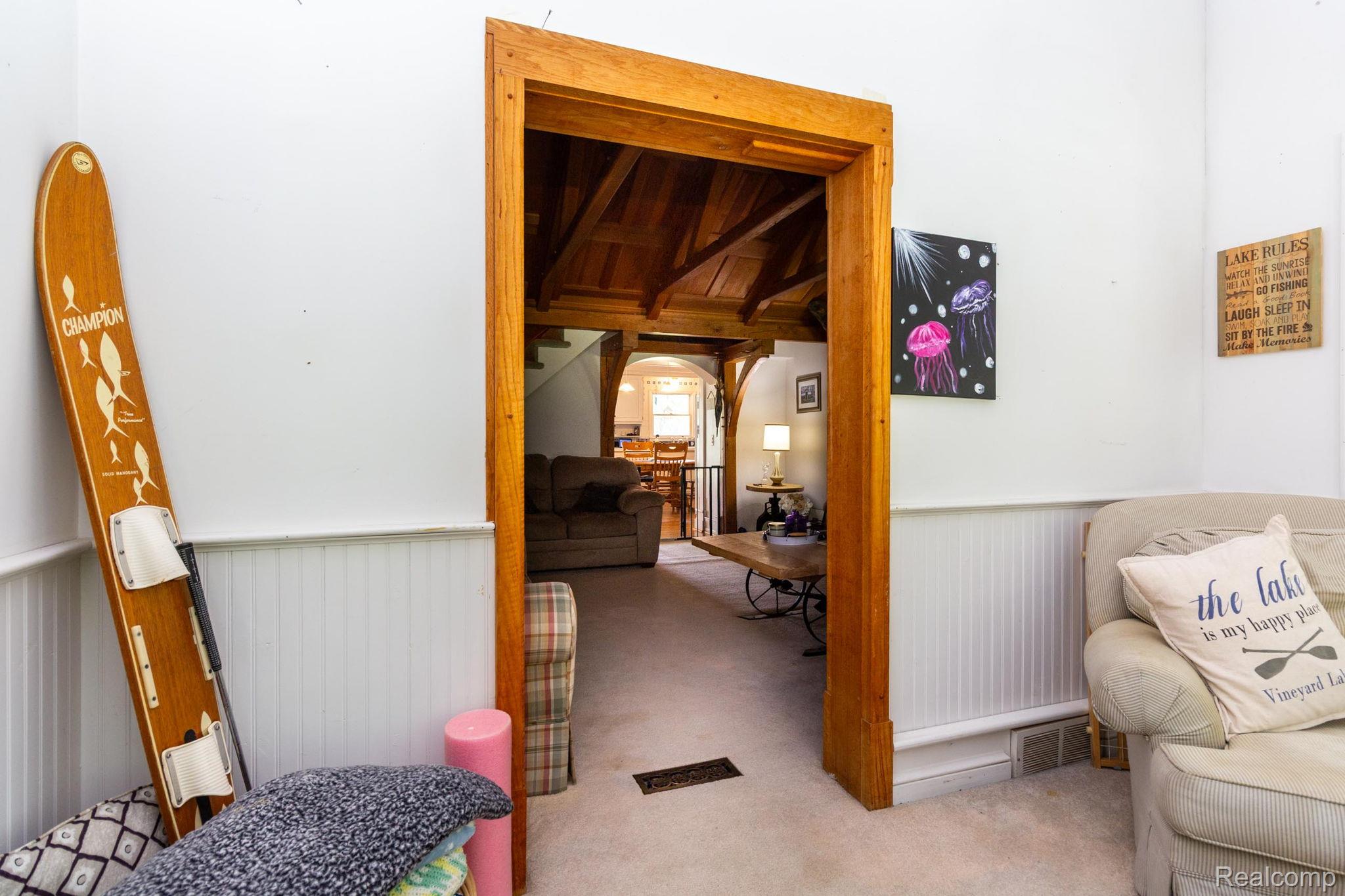 Oxford Charter Township, Michigan 48371, United States, 4 Bedrooms Bedrooms, ,2 BathroomsBathrooms,Residential,Active,190800