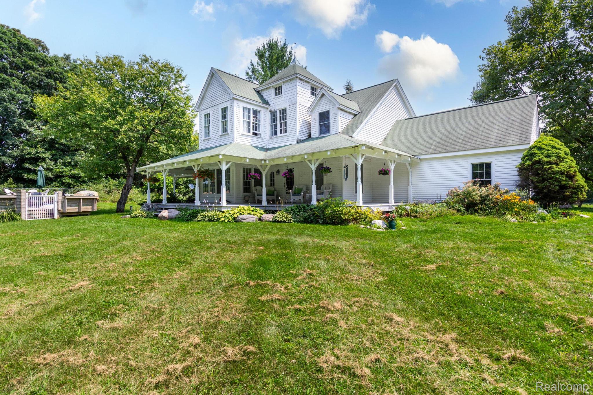 Oxford Charter Township, Michigan 48371, United States, 4 Bedrooms Bedrooms, ,2 BathroomsBathrooms,Residential,Active,190800