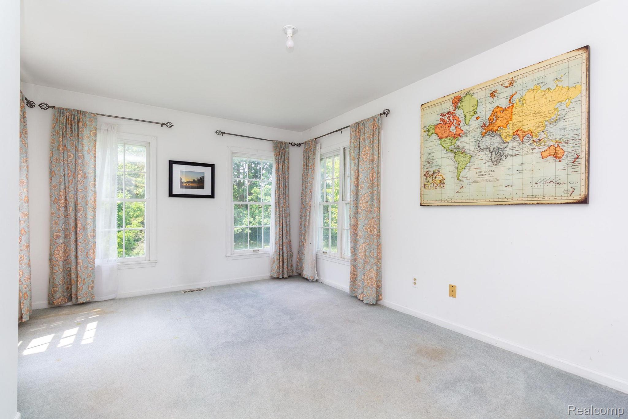 Oxford Charter Township, Michigan 48371, United States, 4 Bedrooms Bedrooms, ,2 BathroomsBathrooms,Residential,Active,190800