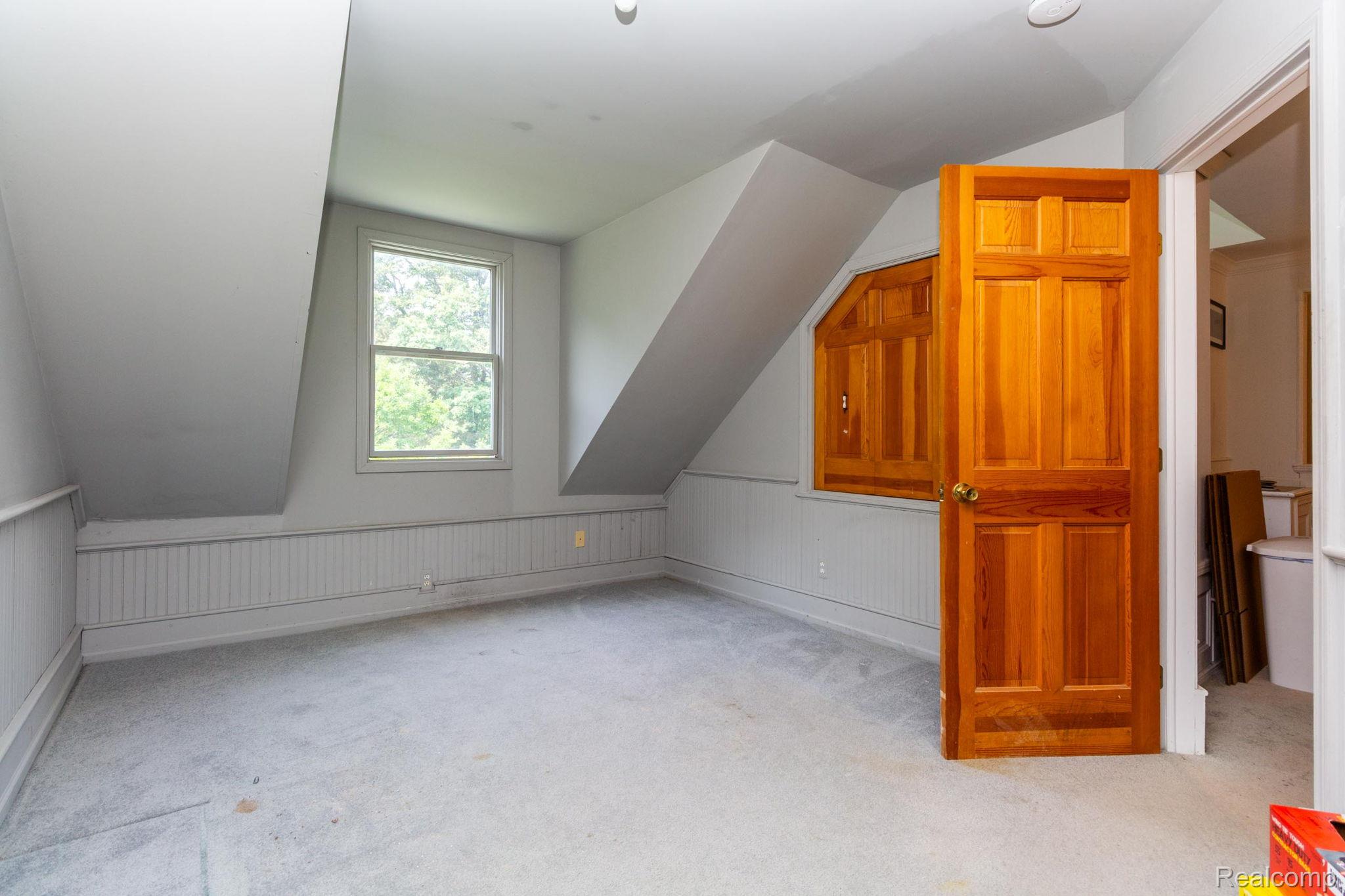 Oxford Charter Township, Michigan 48371, United States, 4 Bedrooms Bedrooms, ,2 BathroomsBathrooms,Residential,Active,190800