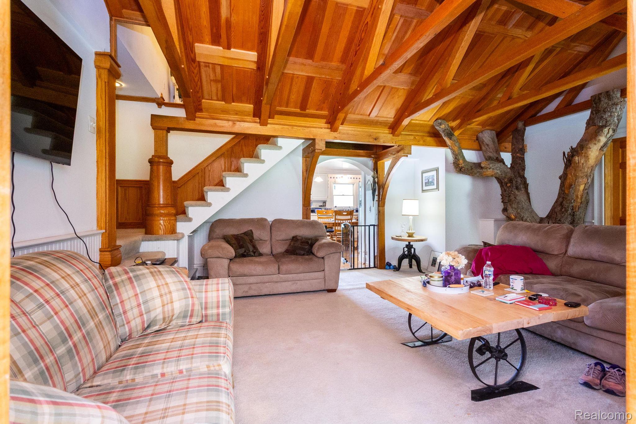 Oxford Charter Township, Michigan 48371, United States, 4 Bedrooms Bedrooms, ,2 BathroomsBathrooms,Residential,Active,190800