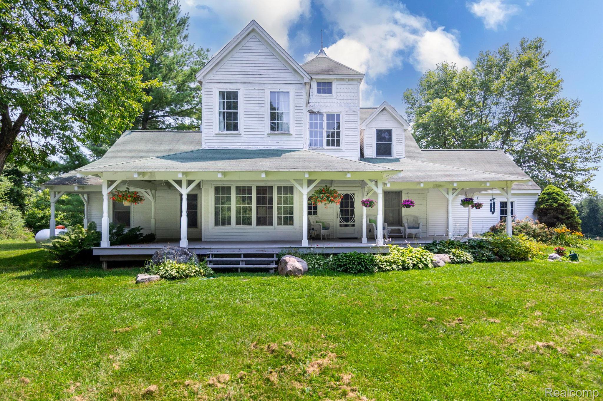 Oxford Charter Township, Michigan 48371, United States, 4 Bedrooms Bedrooms, ,2 BathroomsBathrooms,Residential,Active,190800