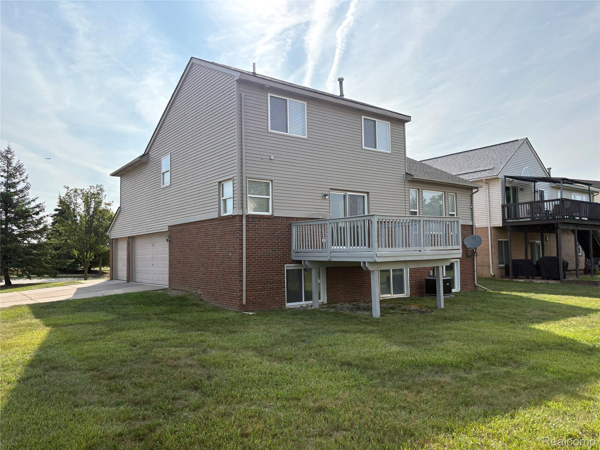 1822 Golfview Lane