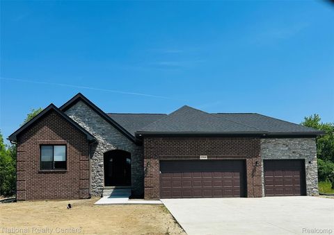 8295 Pleasant Creek Goodrich Village MI 48438