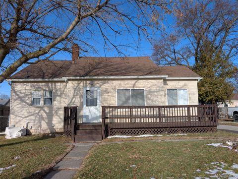 57 Grindstone Road Port Austin Village MI 48467