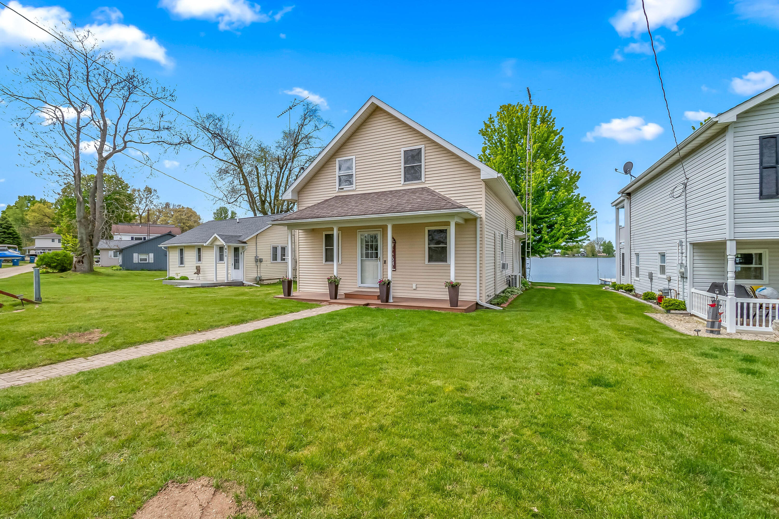 818 N Werners Landing Drive