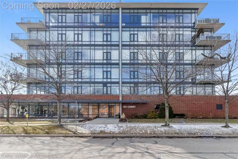 101 Curry Avenue 416 Royal Oak City MI 48067