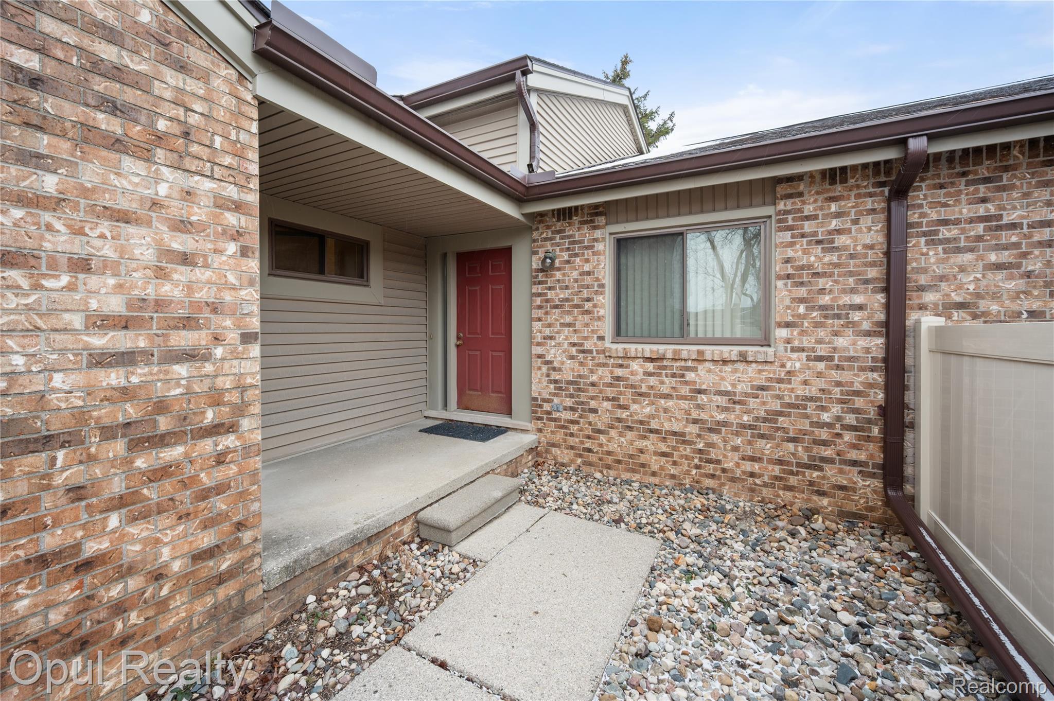 27323 Apple Blossom Lane