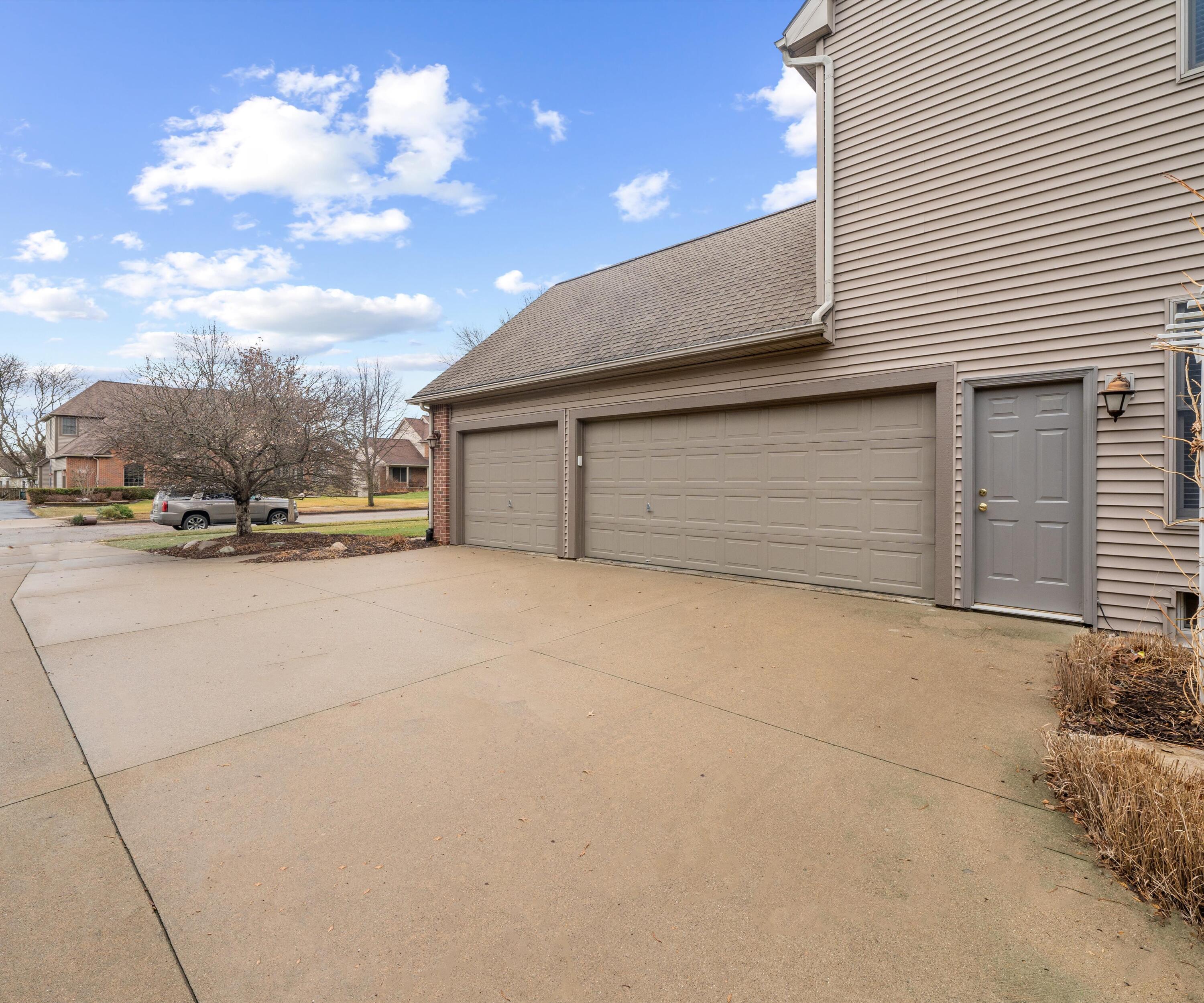 350 Huntington Drive